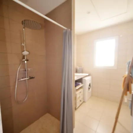 D&d Avec Piscine Privative