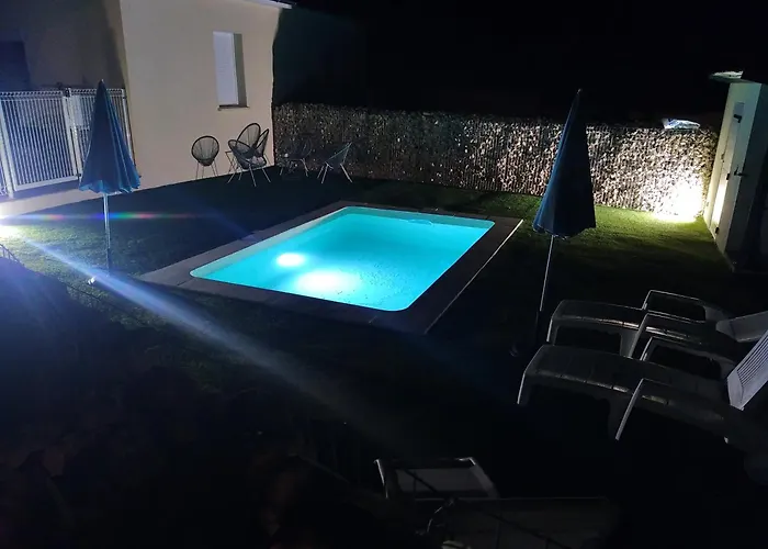 D&d Avec Piscine Privative