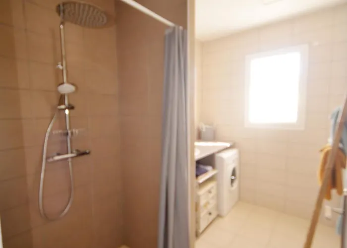 D&d Avec Piscine Privative